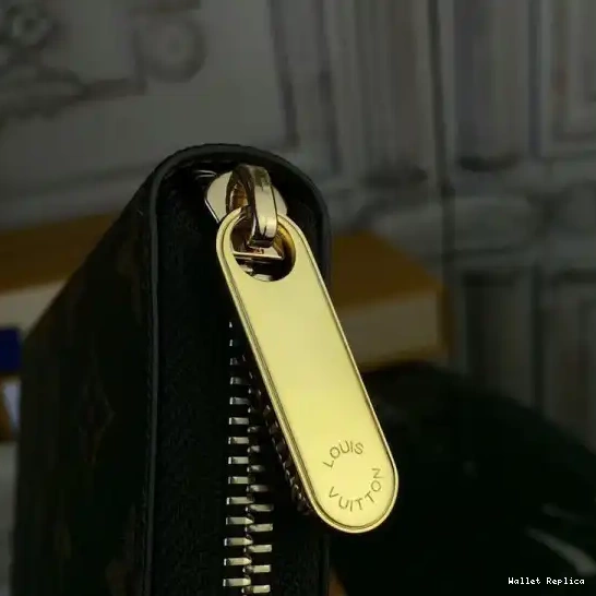 Affordable VUITTON LOUIS ZIPPY ORGANIZER 0630